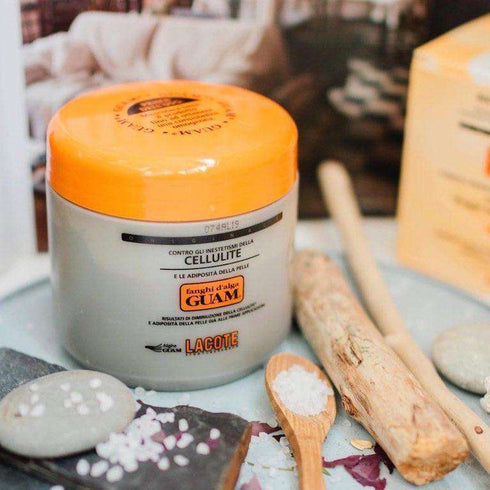 GUAM Max Strength seaweed mud for stubborn cellulite with sea salt